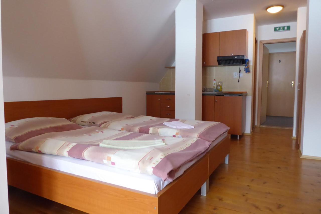 Tri Studnicky Apartment Štrbské Pleso Екстериор снимка